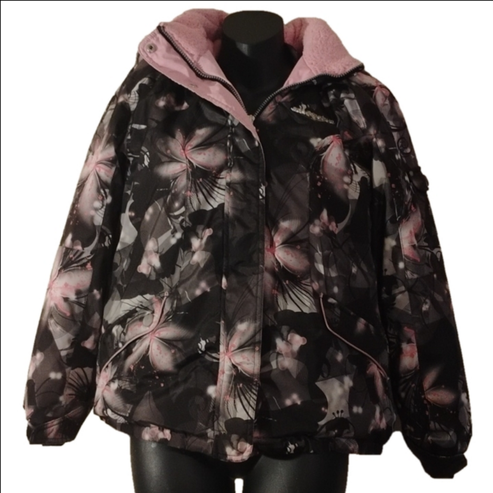 ZeroXposur girls size 16 thick, warm pink/ black jacket. Super warm!